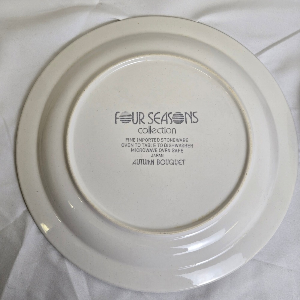 Set of 2 Four Seasons Dinner Plates Autumn Bouquet Stoneware 10.75" Vtg Japan - Picture 3 of 10